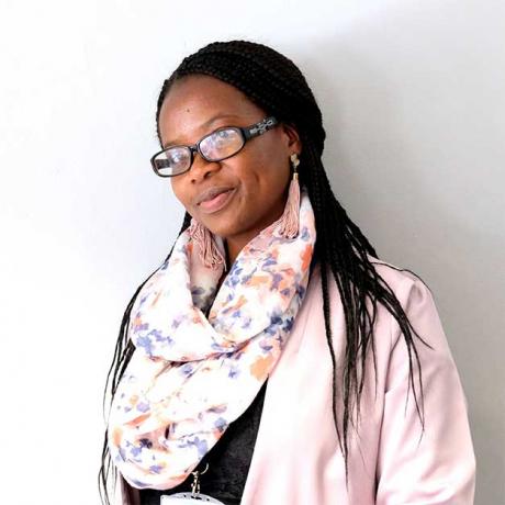 Dr Lucy Mupfumi 