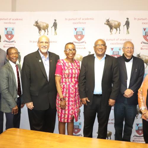 From right to left: Dr Sikhulile Moyo -Laboratory Director BHP, Joe Makhema-CEO BHP, Prof Salim Karim-Director CAPRISA, Prof Oathokwa Nkomazana-Dean Faculty of Medicine UB, Prof David Norris- Vice Chancellor UB, Judge Rahim Khan-High Court Judge Botswana, Prof Quarraisha Abdool Karim-Associate Director CAPRISA, Prof Ishmael Kasosve-Dean Faculty of Health Sciences UB.(Photo©UB)